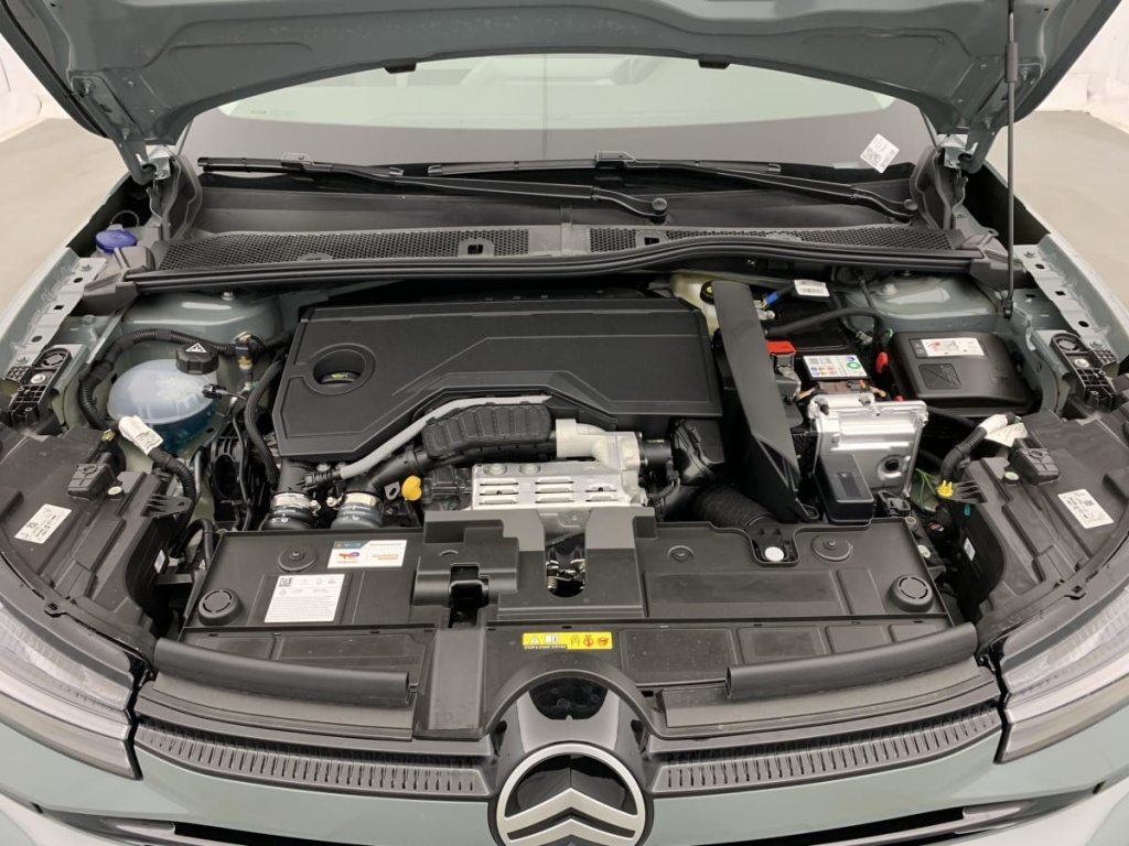 CITROEN C4 NOUVELLE HYBRIDE 136 E-DCS6 PLUS - ref: 1-331853 - Photo 17