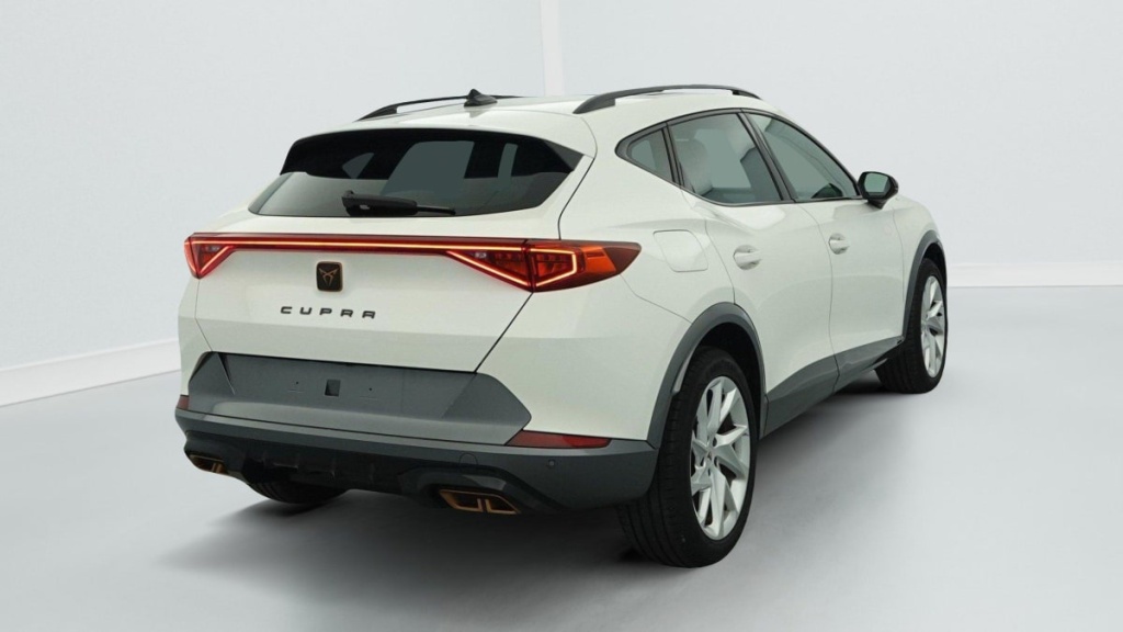 CUPRA Formentor 1.4 e-HYBRID 204 ch DSG6 V - ref: 1-332313 - Photo 6