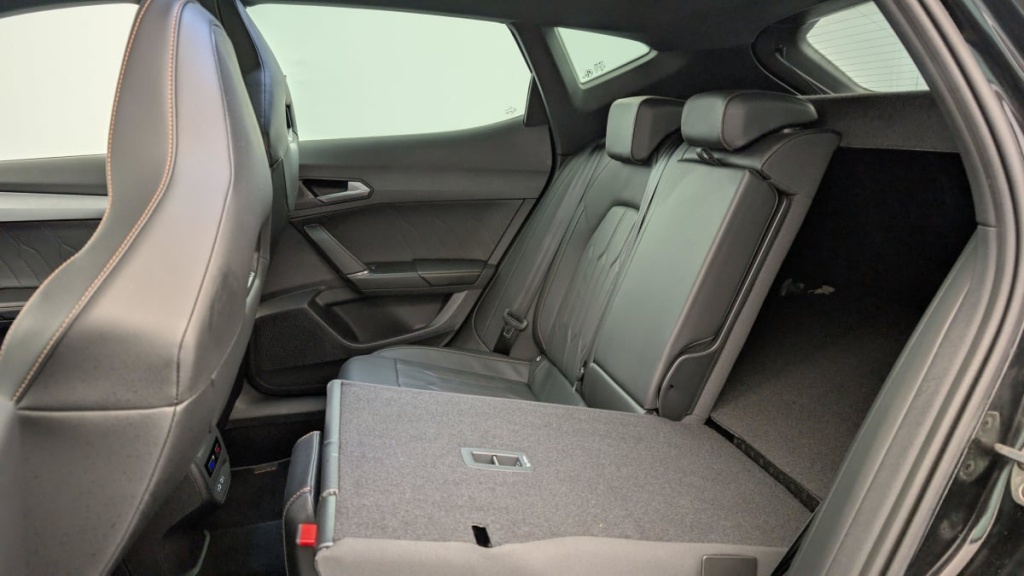 CUPRA FORMENTOR 1.4 e-HYBRID 204 ch DSG6 V - ref: 1-333037 - Photo 10