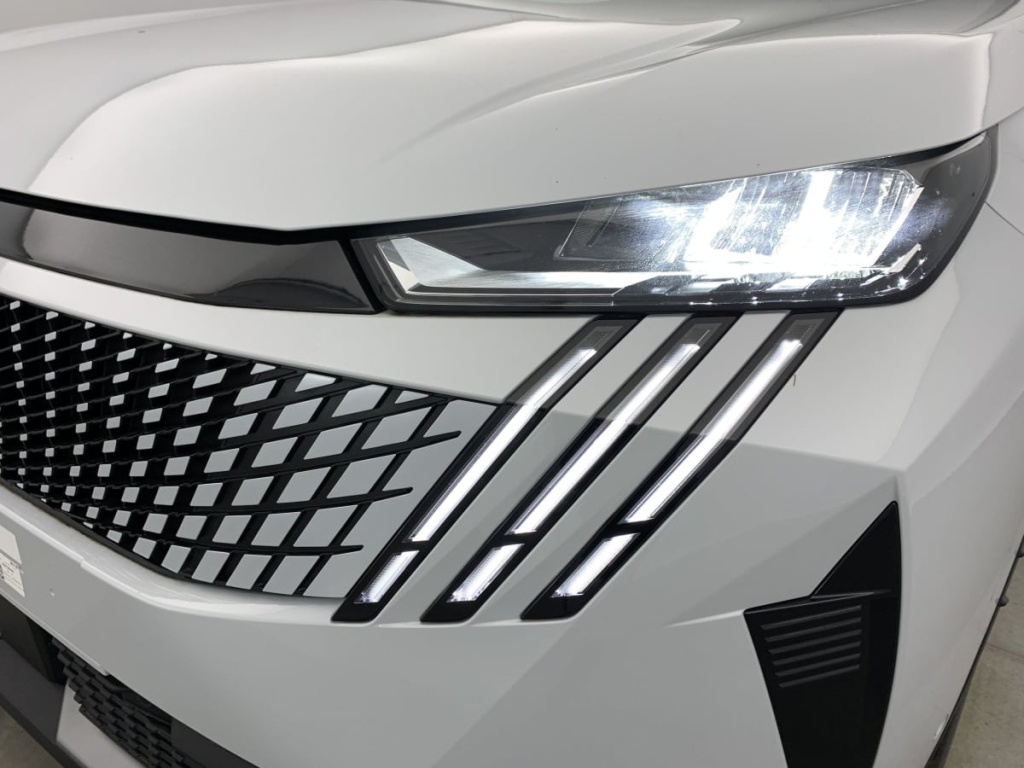 PEUGEOT 5008 NOUVEAU HYBRID 136 E-DCS6 ALLURE - ref: 1-333246 - Photo 17
