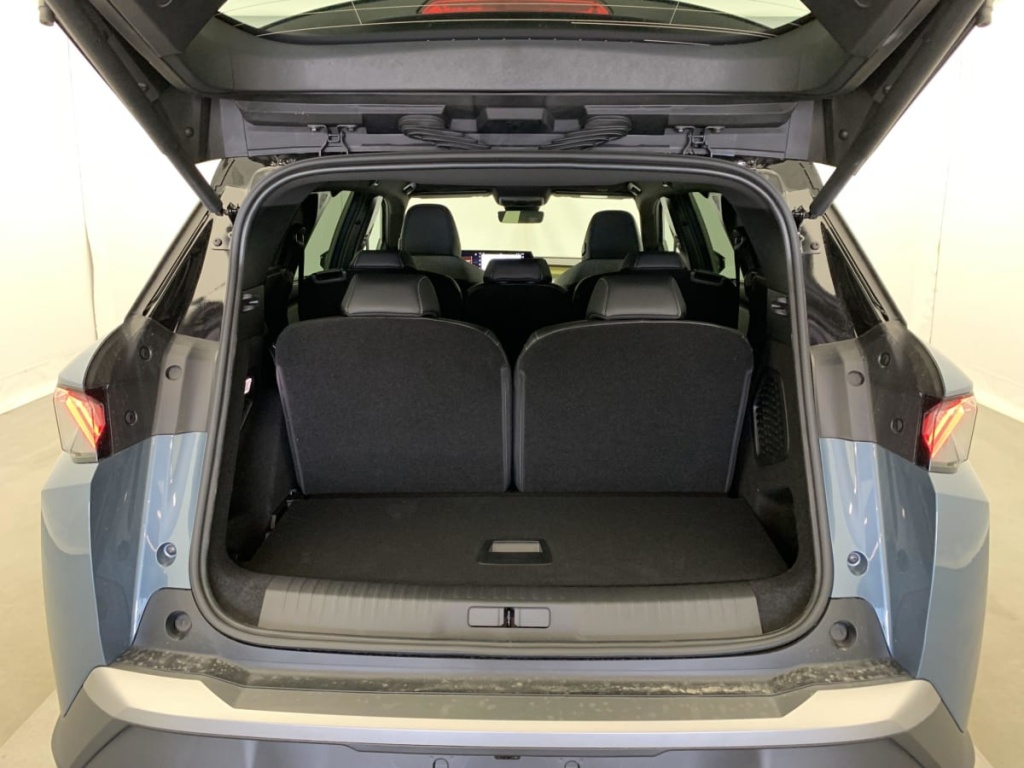 PEUGEOT 5008 NOUVEAU HYBRID 145 E-DCS6 GT - ref: 1-333276 - Photo 10