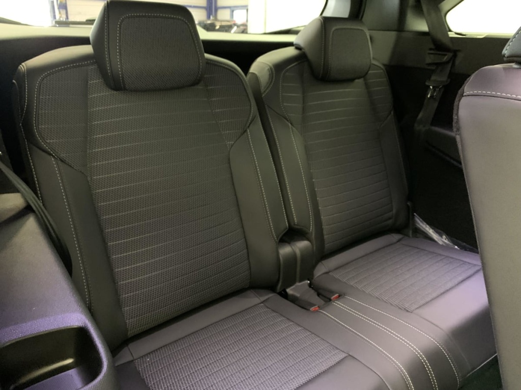 PEUGEOT 5008 NOUVEAU HYBRID 145 E-DCS6 GT - ref: 1-333276 - Photo 9