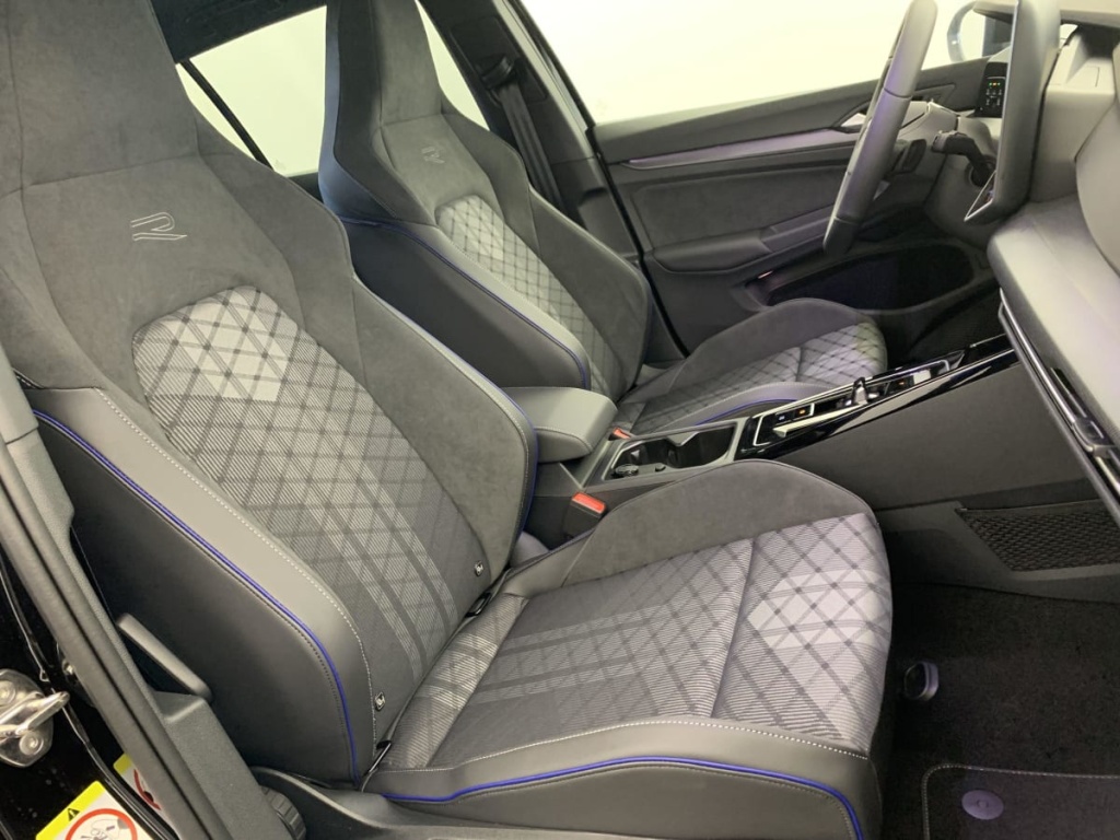 VOLKSWAGEN GOLF 8 NOUVELLE 2.0 TDI 150 DSG7 R-LINE - ref: 1-333400 - Photo 7