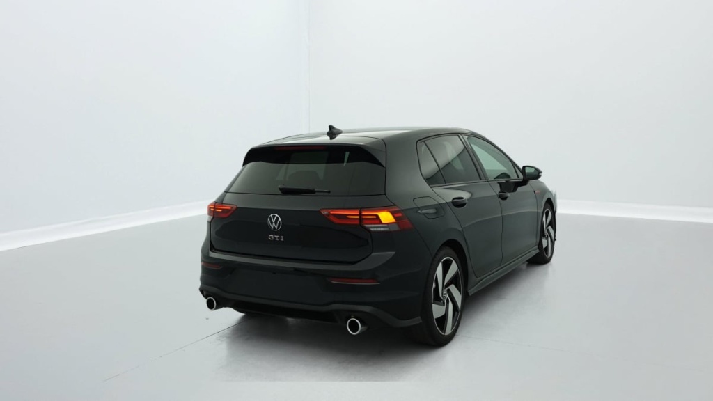 VOLKSWAGEN GOLF 8 2.0 TSI 245 DSG7 GTI - ref: 1-333818 - Photo 6