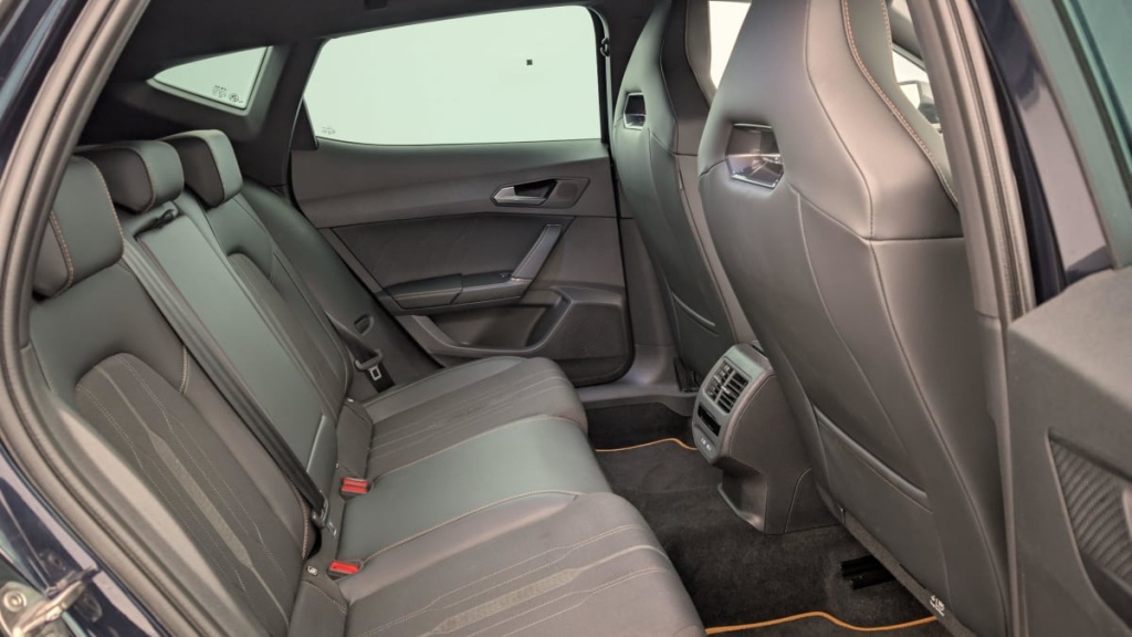 CUPRA FORMENTOR 1.4 E-HYBRID 245 CH DSG6 VZ - ref: 1-333822 - Photo 8