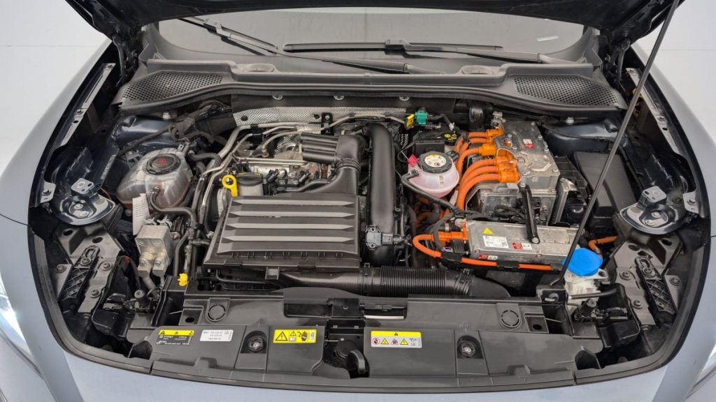 CUPRA FORMENTOR 1.4 E-HYBRID 245 CH DSG6 VZ - ref: 1-334014 - Photo 20
