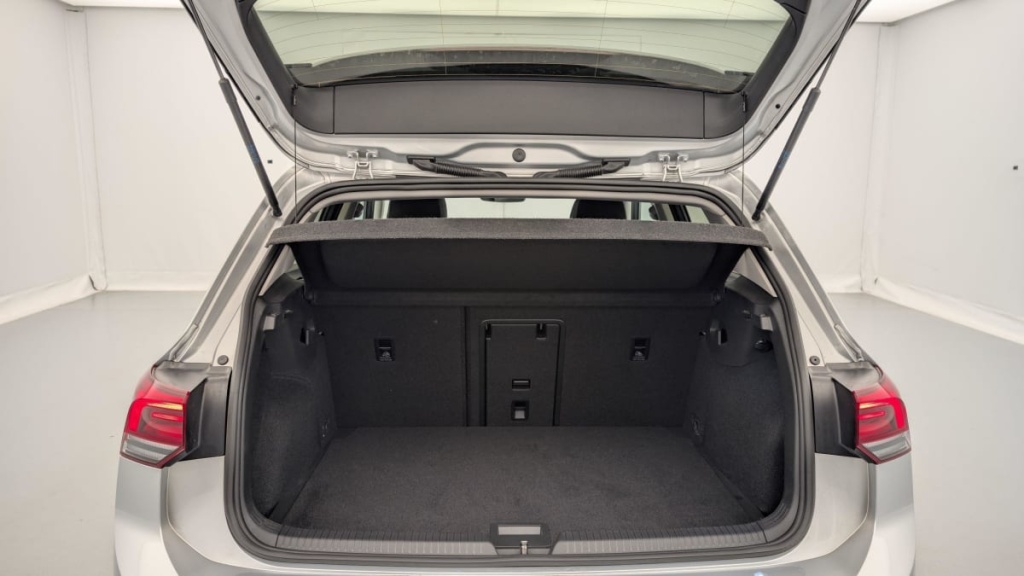 VOLKSWAGEN GOLF 8 1.5 TSI ACT OPF 130 BVM6 LIFE - ref: 1-334430 - Photo 9