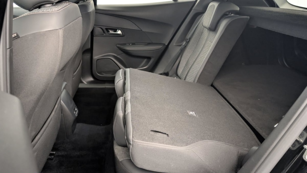 PEUGEOT 2008 PureTech 130 S S EAT8 Allure - ref: 1-334476 - Photo 10