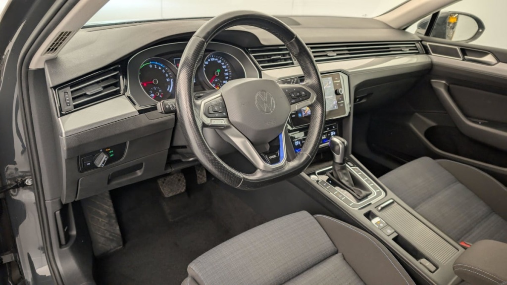 VOLKSWAGEN PASSAT SW 1.4 TSI Hybride Rechargeable DSG6 GTE - ref: 1-334572 - Photo 13