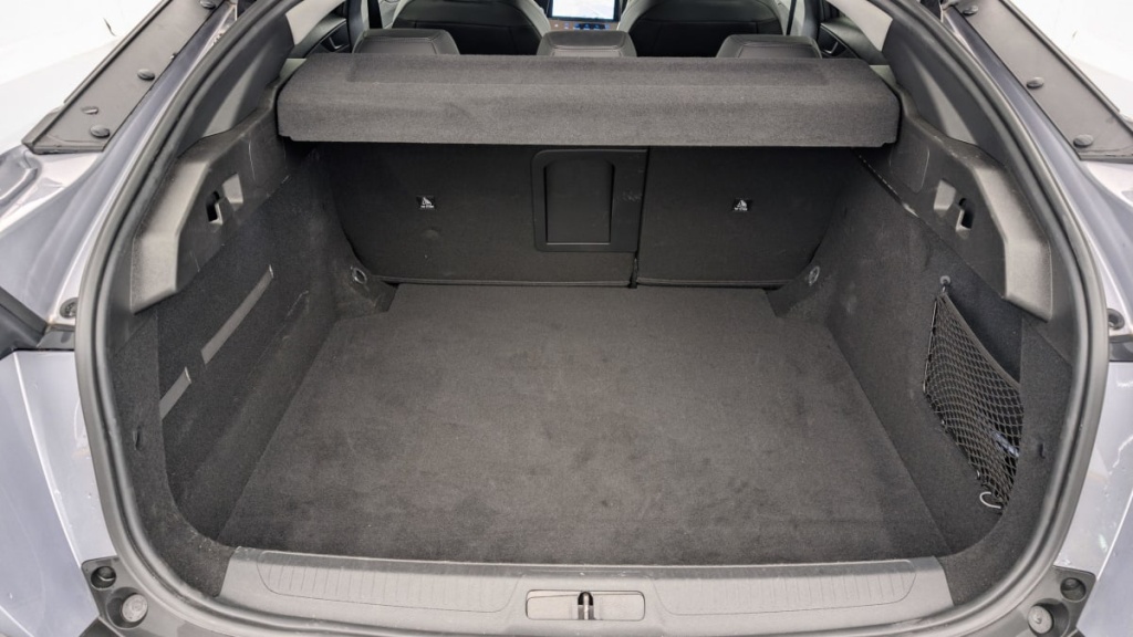 PEUGEOT 408 Hybrid 136 e-DCS6 Allure - ref: 1-334634 - Photo 9