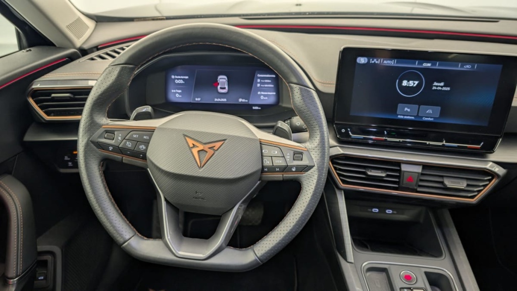 CUPRA FORMENTOR 1.4 e-HYBRID 204 ch DSG6 V - ref: 1-335176 - Photo 12