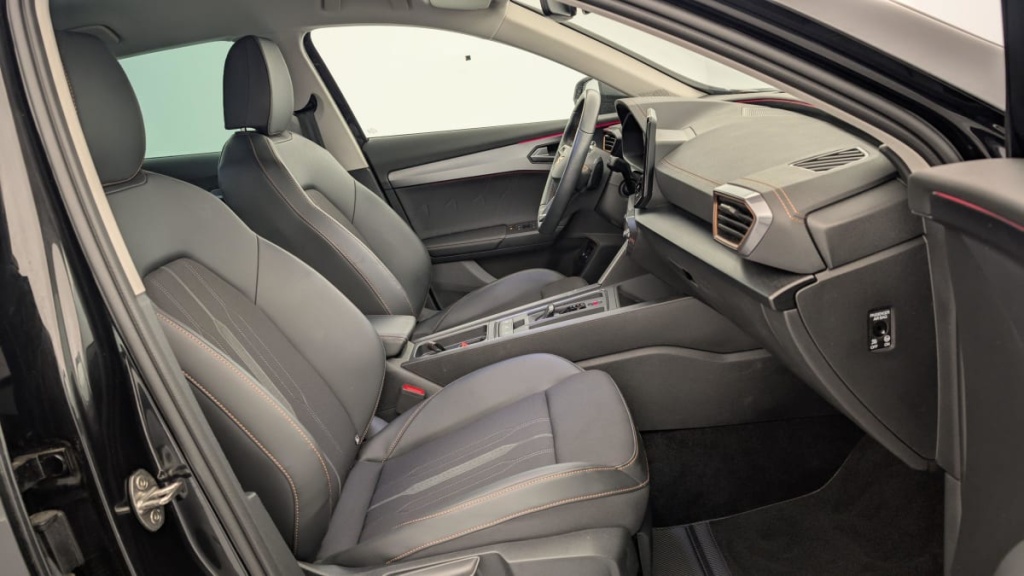 CUPRA FORMENTOR 1.4 e-HYBRID 204 ch DSG6 V - ref: 1-335176 - Photo 7