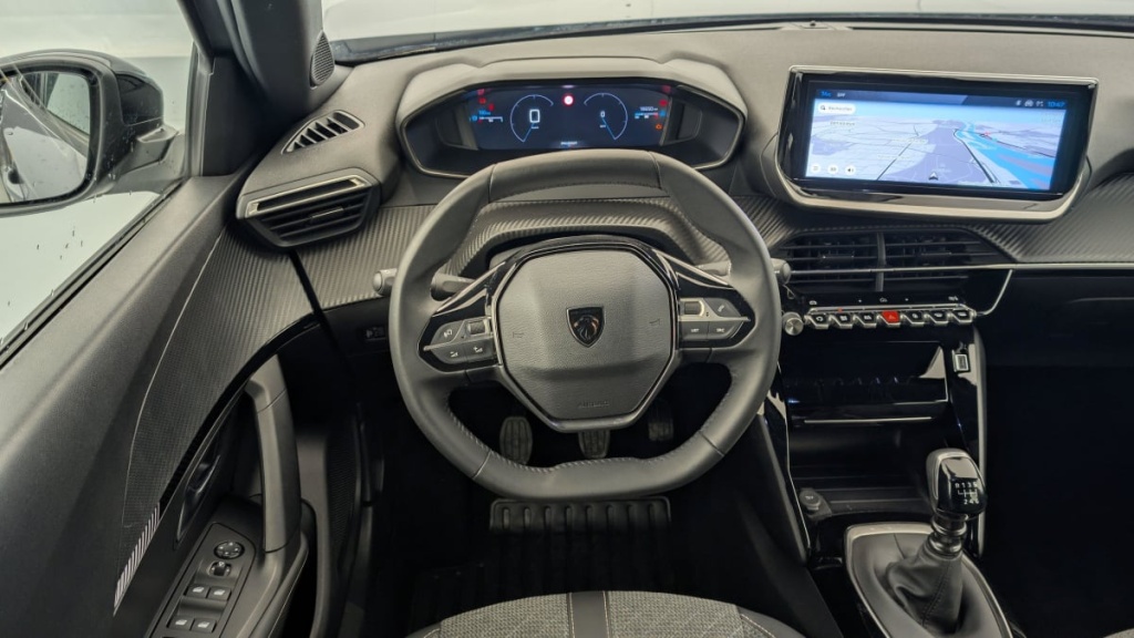 PEUGEOT 2008 PureTech 100 S S BVM6 Allure - ref: 1-335916 - Photo 11