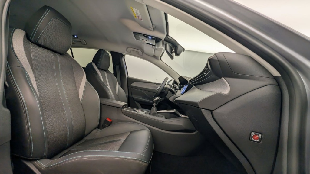 PEUGEOT 308 PureTech 130ch S S BVM6 Allure - ref: 1-335944 - Photo 7