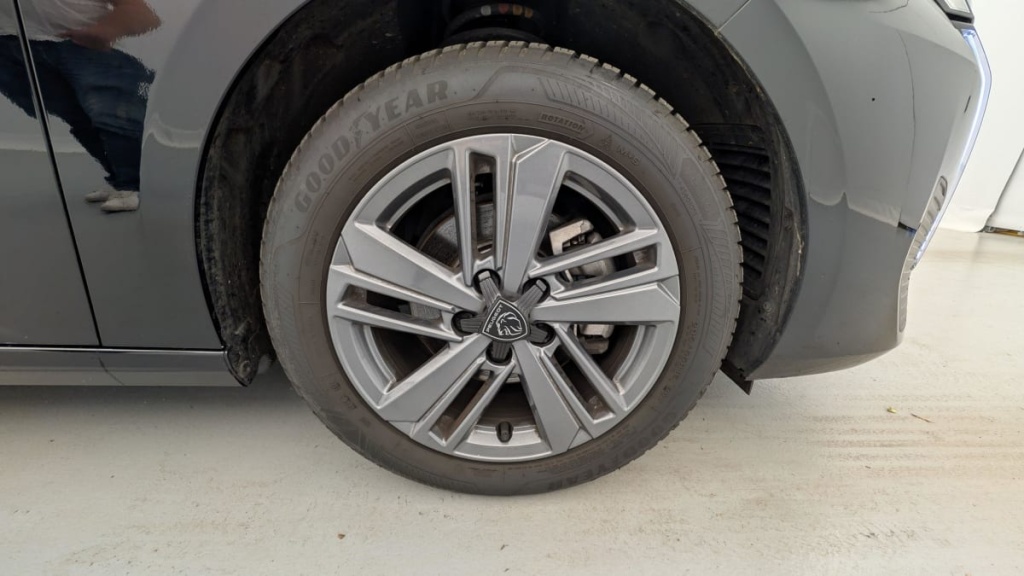 PEUGEOT 308 PureTech 130ch S S BVM6 Allure - ref: 1-335996 - Photo 12