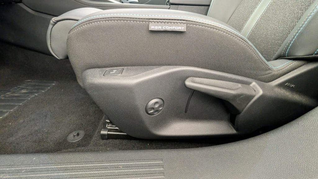 PEUGEOT 308 PureTech 130ch S S BVM6 Allure - ref: 1-335996 - Photo 15