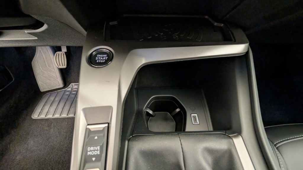 PEUGEOT 308 PureTech 130ch S S BVM6 Allure - ref: 1-335996 - Photo 16