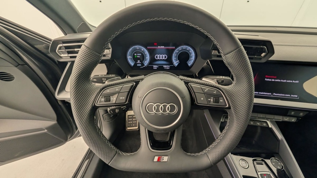 AUDI A3 SPORTBACK NOUVELLE 45 TFSI E HYBRIDE RECHARGEABLE 272 S TRONIC 6 S LINE - ref: 1-336108 - Photo 15