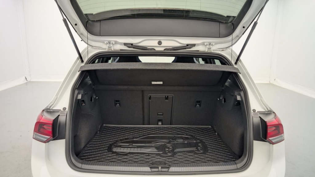 VOLKSWAGEN GOLF 8 1.4 HYBRIDE RECHARGEABLE OPF 245 DSG6 GTE - ref: 1-336735 - Photo 11