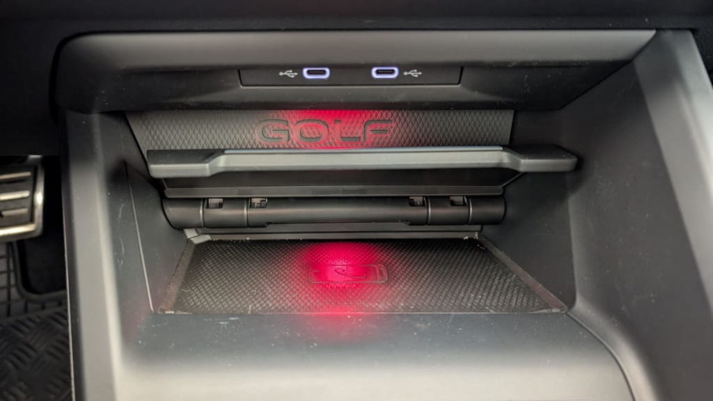 VOLKSWAGEN GOLF 8 1.4 HYBRIDE RECHARGEABLE OPF 245 DSG6 GTE - ref: 1-336735 - Photo 20