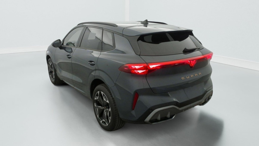 CUPRA Terramar 1.5 eTSI Hybrid 150 ch DSG7 V - ref: 1-336995 - Photo 5