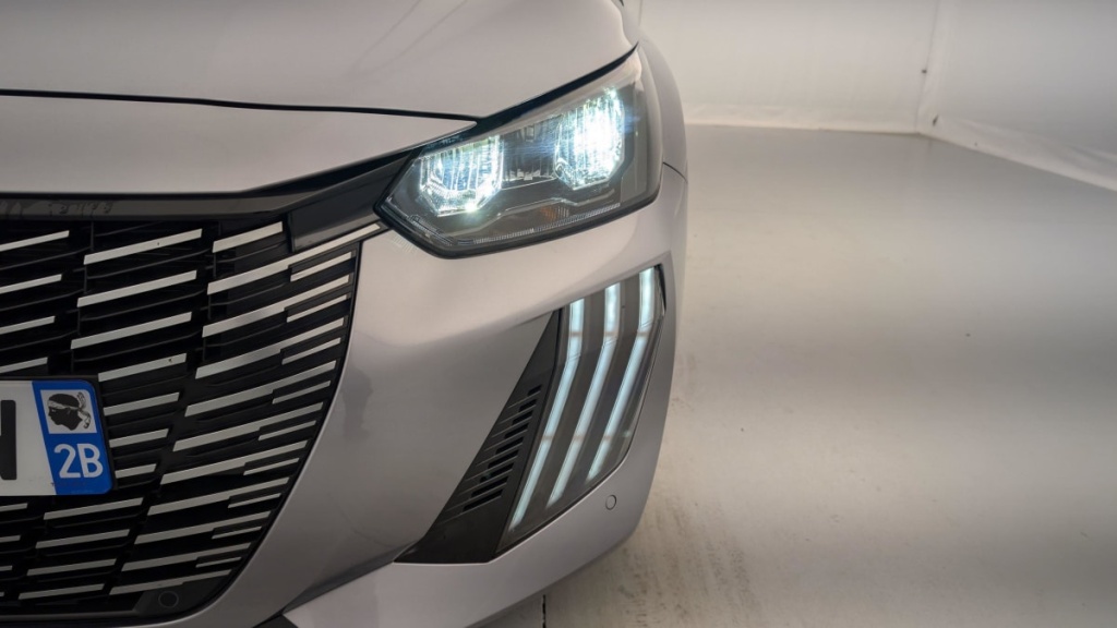 PEUGEOT 208 PureTech 100 S S BVM6 Allure - ref: 1-337199 - Photo 19