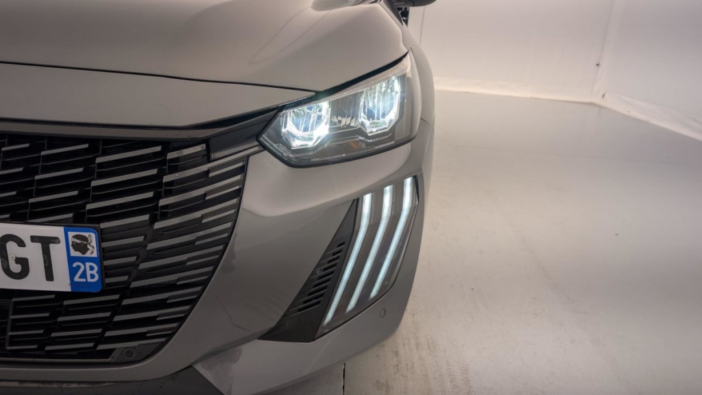 PEUGEOT 208 PureTech 100 S S BVM6 Allure - ref: 1-337210 - Photo 20