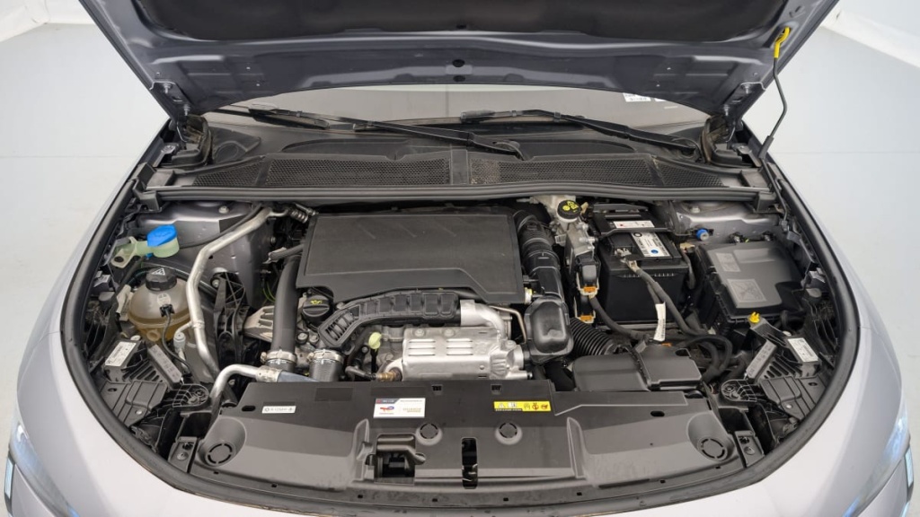 PEUGEOT 308 PureTech 130ch S S EAT8 Active Pack - ref: 1-337437 - Photo 17
