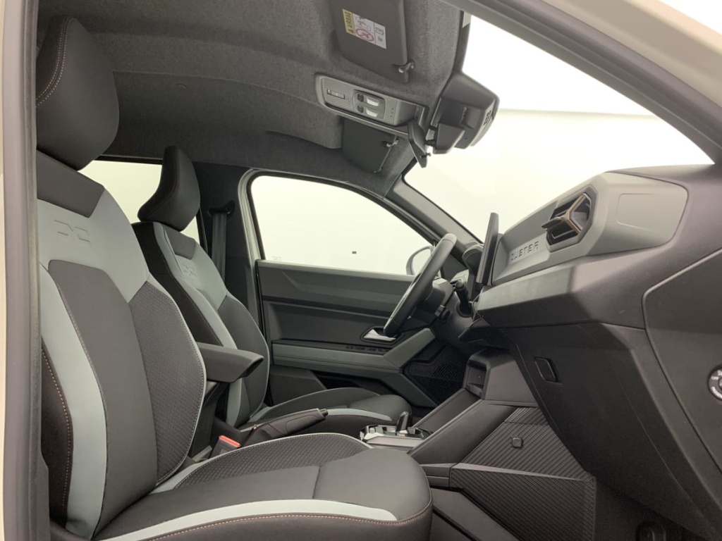 DACIA DUSTER Hybrid 140 4x2 Extreme - ref: 1-337443 - Photo 9