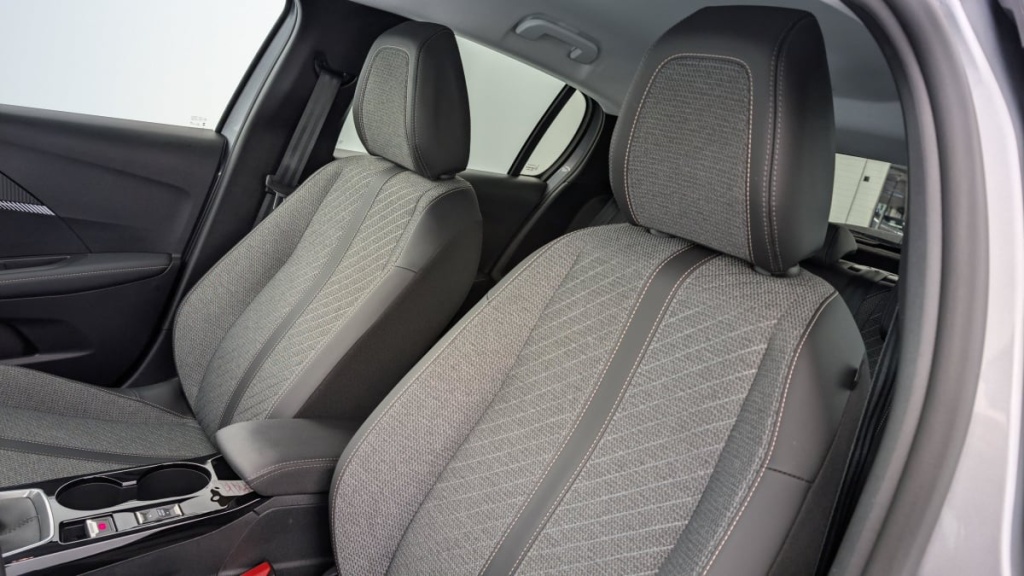 PEUGEOT 208 PureTech 100 S S BVM6 Allure - ref: 1-337466 - Photo 16