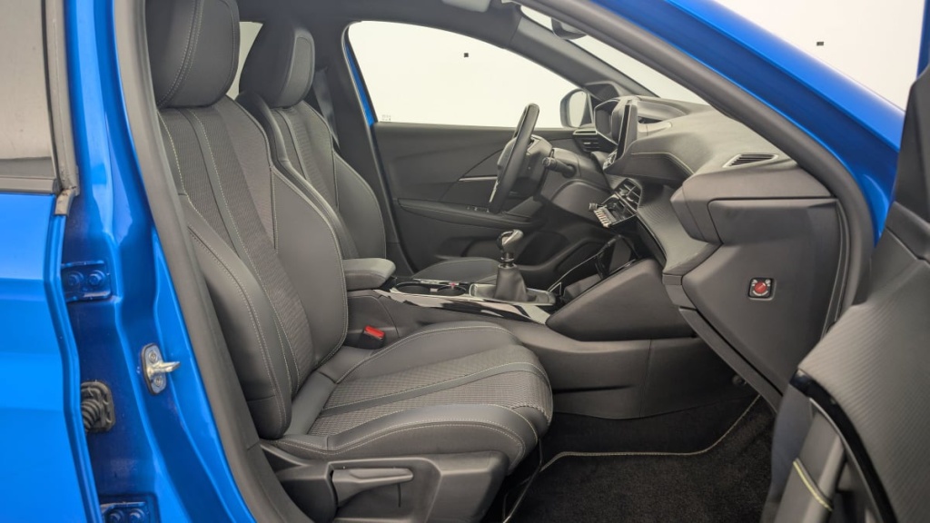 PEUGEOT 208 PureTech 100 S S BVM6 GT - ref: 1-337520 - Photo 9