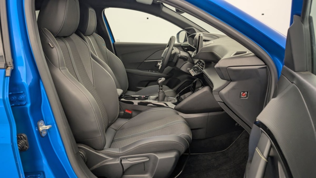 PEUGEOT 208 PureTech 100 S S BVM6 GT - ref: 1-337523 - Photo 9