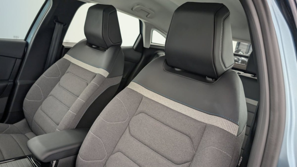 CITROEN C4 PureTech 130 EAT8 Plus - ref: 1-337678 - Photo 14