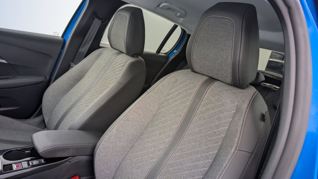 PEUGEOT 208 PureTech 100 S S BVM6 Allure - ref: 1-337822 - Photo 14