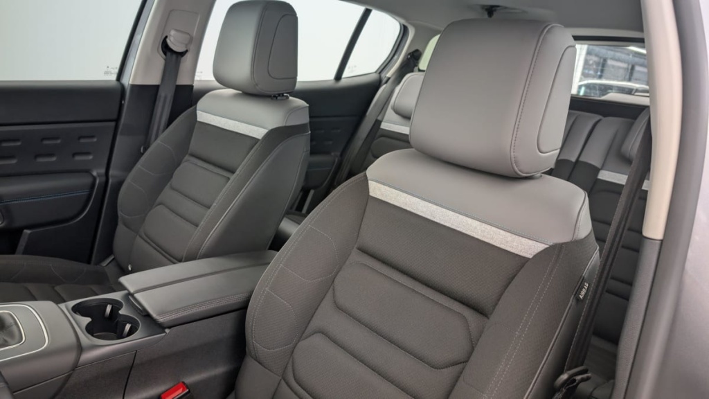 CITROEN C5 AIRCROSS PureTech 130 S S BVM6 Feel - ref: 1-337884 - Photo 16