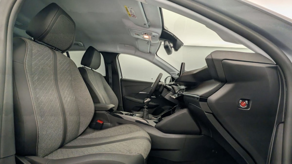 PEUGEOT 208 PureTech 100 S S BVM6 Allure - ref: 1-337926 - Photo 7