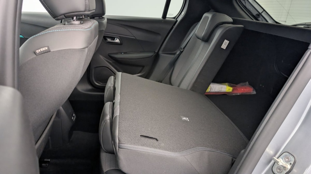 PEUGEOT 208 PureTech 100 S S BVM6 Allure Pack - ref: 1-338142 - Photo 12
