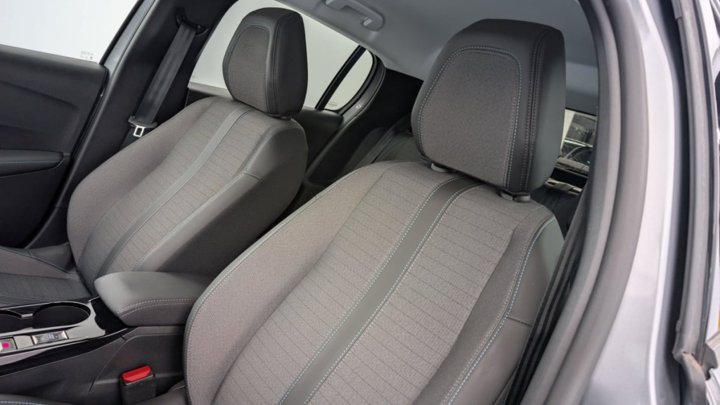 PEUGEOT 208 PureTech 100 S S BVM6 Allure Pack - ref: 1-338142 - Photo 16