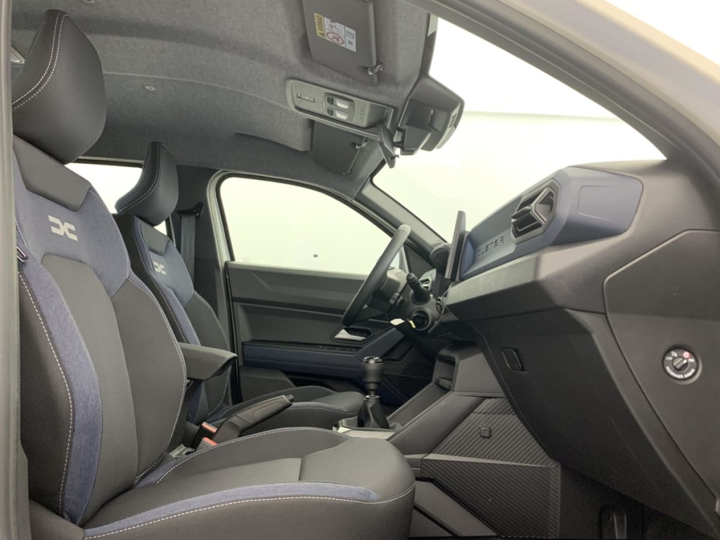 DACIA DUSTER TCe 130 4x2 Expression - ref: 1-338419 - Photo 9