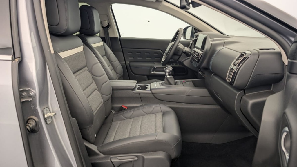 CITROEN C5 AIRCROSS PureTech 130 BVM6 Plus - ref: 1-338943 - Photo 9