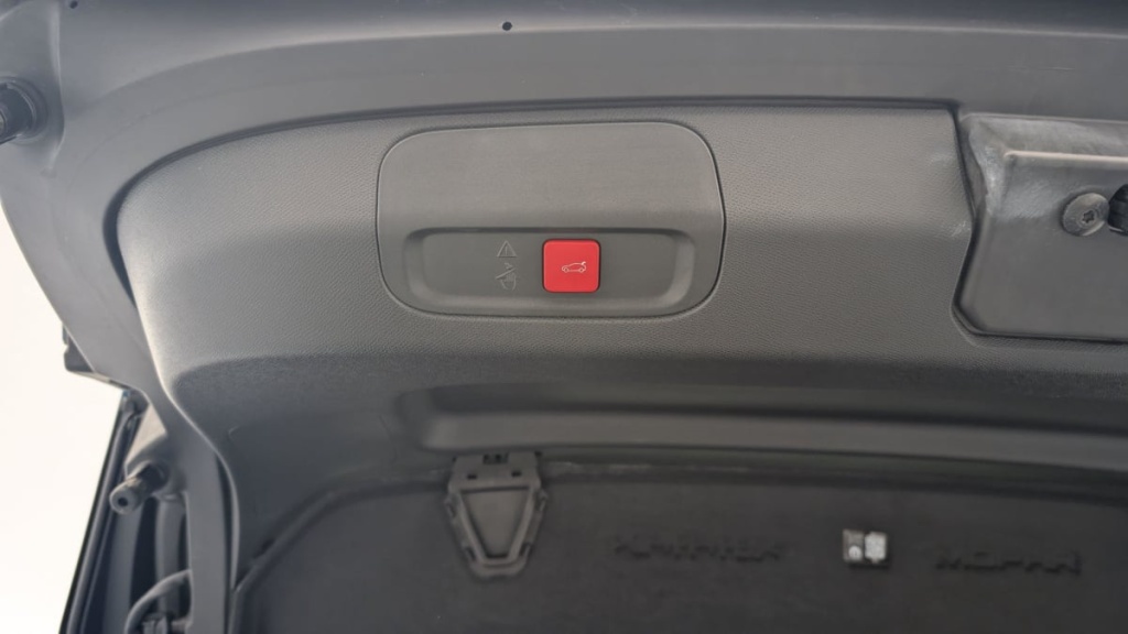 PEUGEOT 408 PureTech 130 ch S S EAT8 GT - ref: 1-339250 - Photo 20