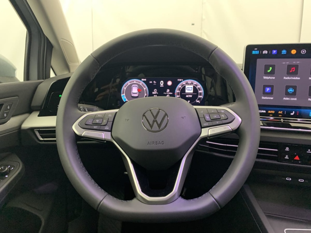 VOLKSWAGEN Golf 1.5 ETSI EVO2 150 DSG7 LIFE PLUS - ref: 1-339402 - Photo 14