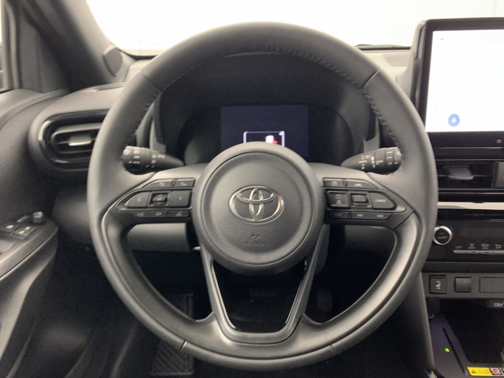 TOYOTA Yaris Cross Hybride 130h 2WD Design - ref: 1-339834 - Photo 14