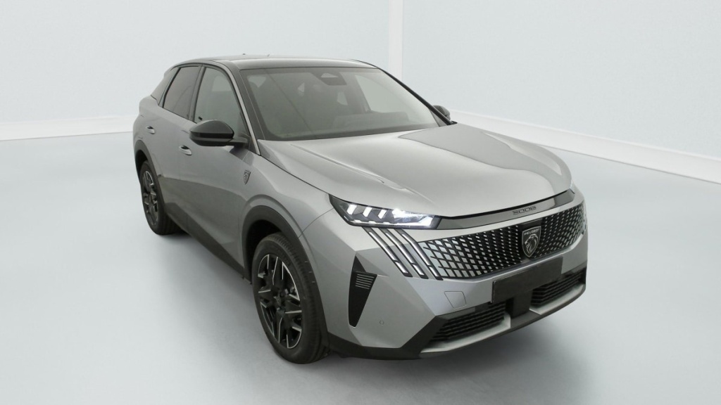 PEUGEOT 3008 Hybrid 145 e-DCS6 GT - ref: 1-340571 - Photo 1