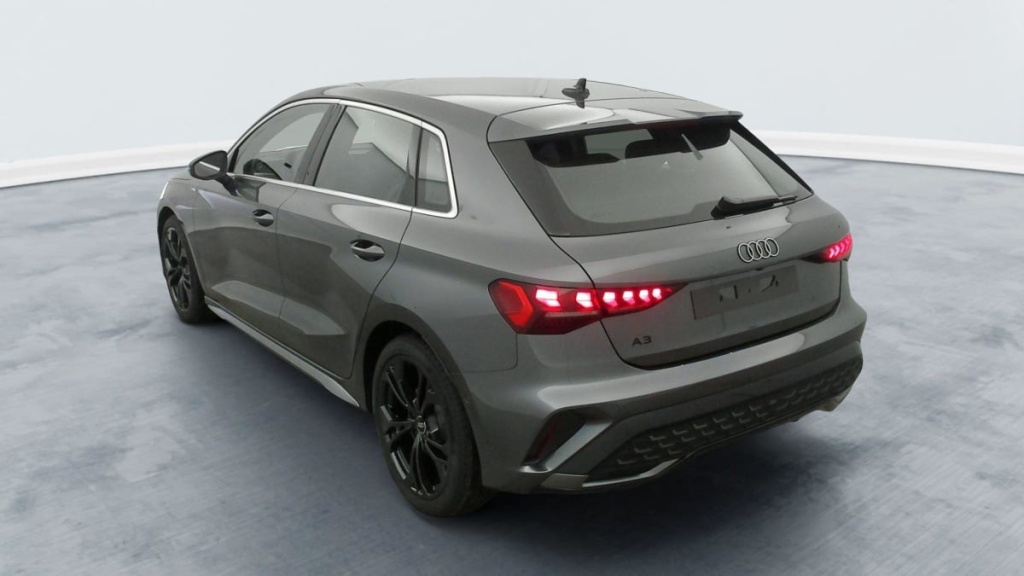 AUDI A3 SPORTBACK 35 TFSI Mild Hybrid 150 S tronic 7 S Line - ref: 1-341837 - Photo 5