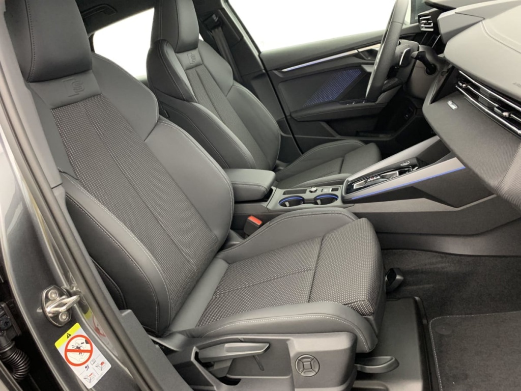 AUDI A3 SPORTBACK 35 TFSI Mild Hybrid 150 S tronic 7 S Line - ref: 1-341837 - Photo 9