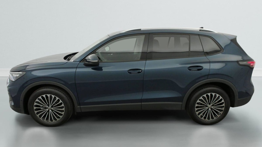 VOLKSWAGEN TIGUAN NOUVEAU 1.5 eTSI 150CV DSG7 LIFE PLUS - ref: 1-342284 - Photo 4