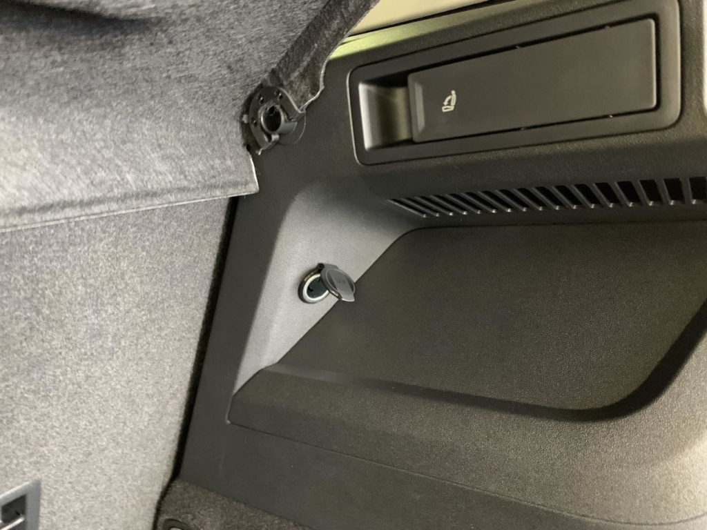 VOLKSWAGEN Tiguan 1.5 eTSI 150CV DSG7 LIFE PLUS - ref: 1-342285 - Photo 18