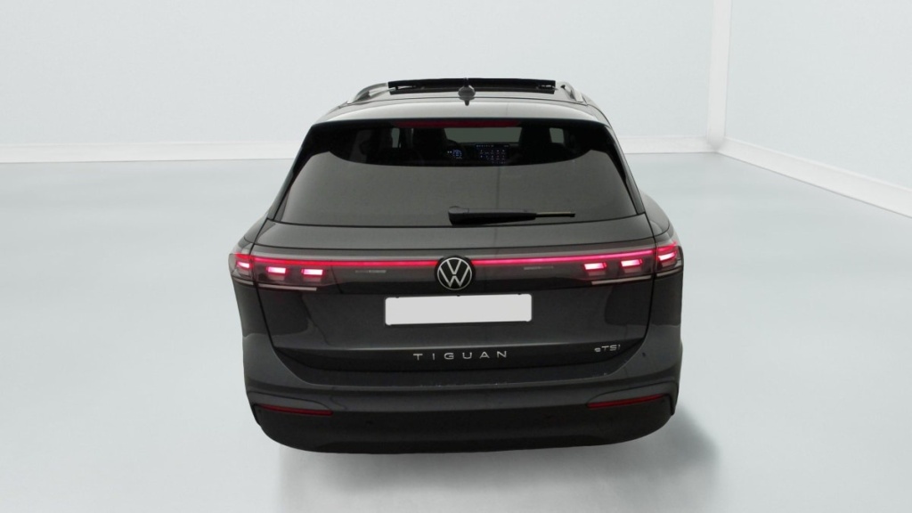 VOLKSWAGEN TIGUAN NOUVEAU 1.5 eTSI 150CV DSG7 LIFE PLUS - ref: 1-342323 - Photo 6
