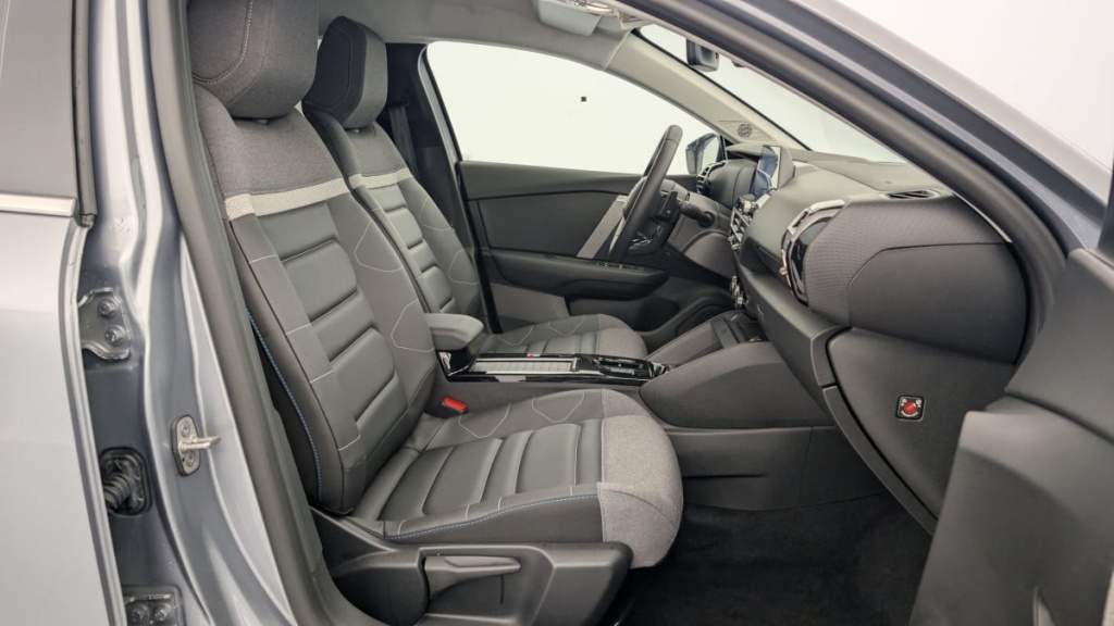 CITROEN C4 PureTech 130 EAT8 Max - ref: 1-342563 - Photo 9